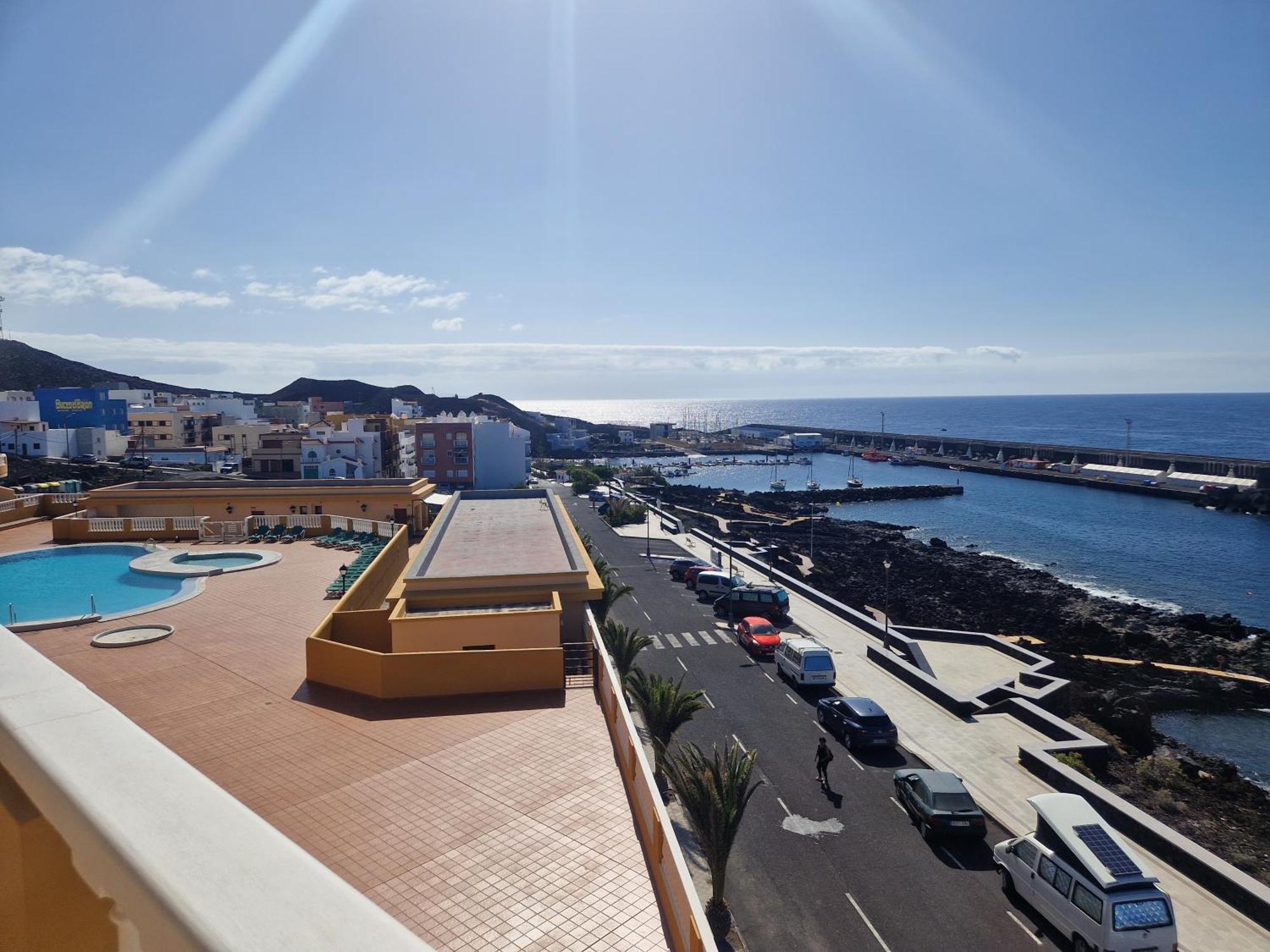 Apartamento Con Maravillosas Vistas En Primera Linea La Restinga Eksteriør billede